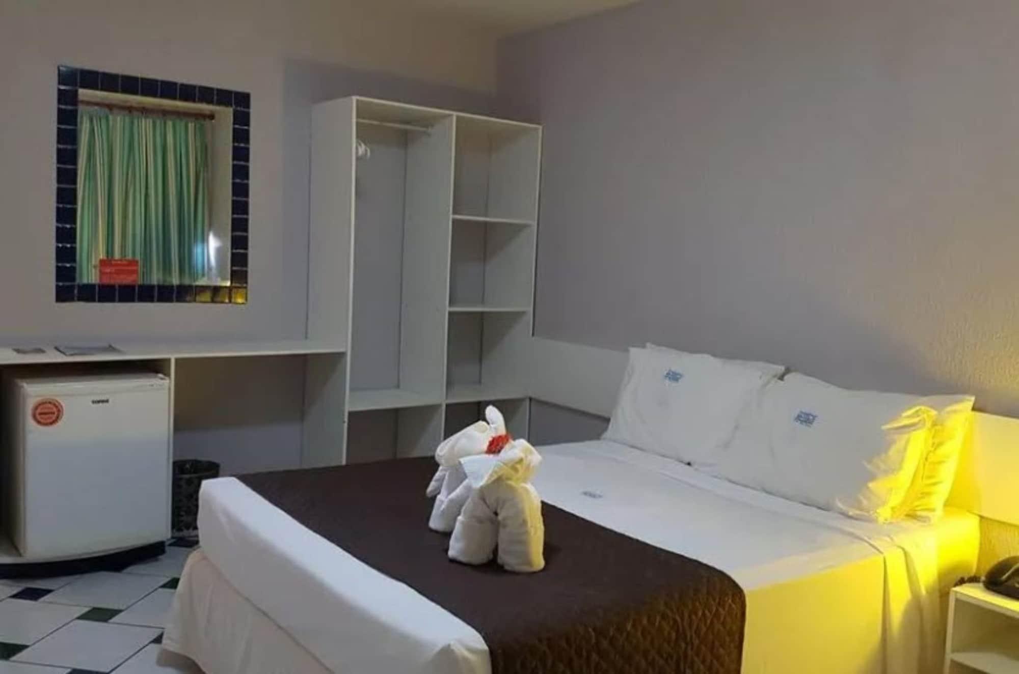 Hotel Enseada Dos Corais Кабо де Санто Агостино Екстериор снимка