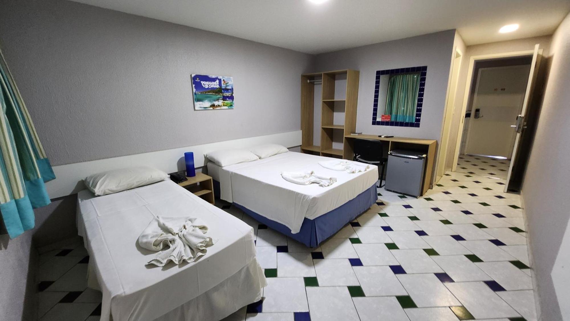 Hotel Enseada Dos Corais Кабо де Санто Агостино Екстериор снимка