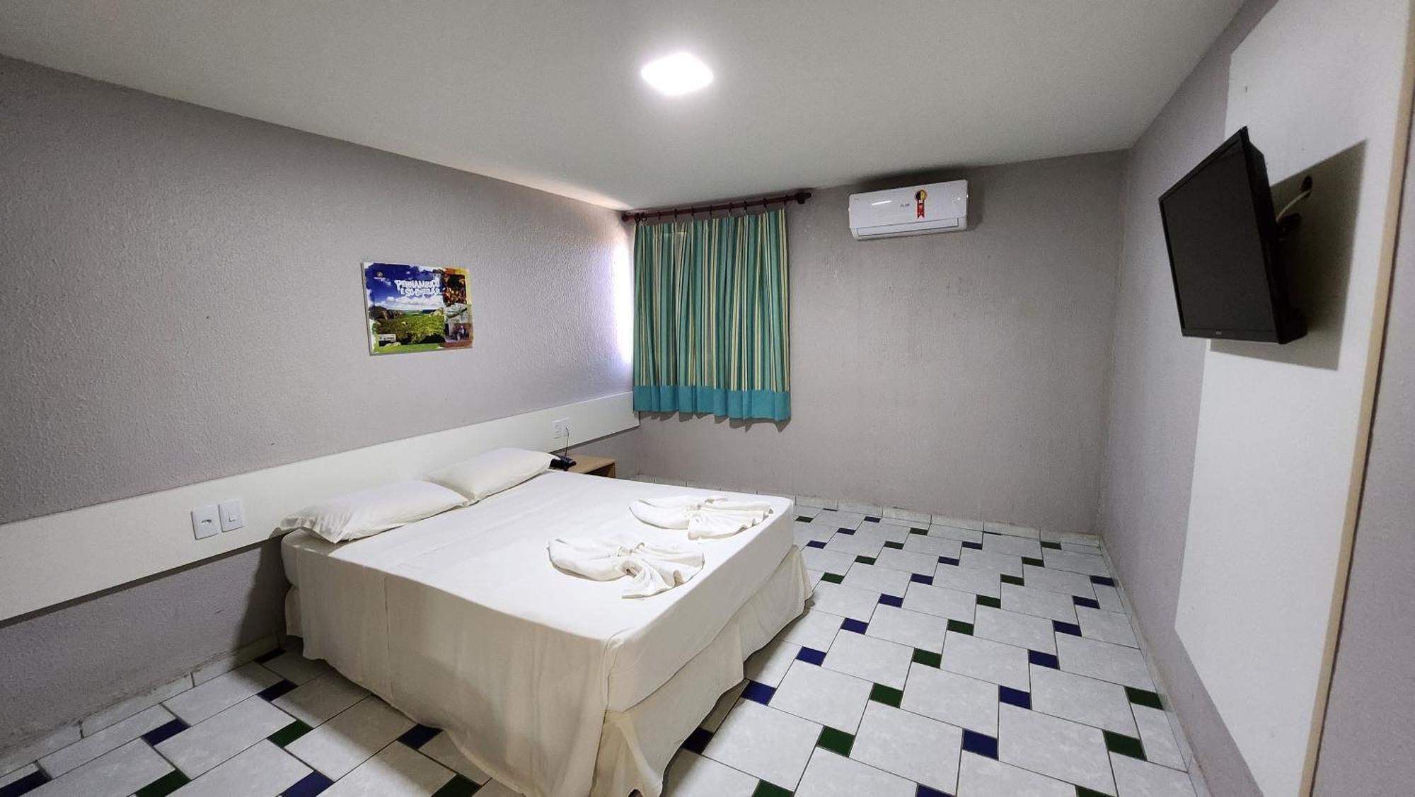 Hotel Enseada Dos Corais Кабо де Санто Агостино Екстериор снимка